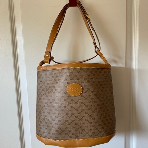 Gucci Handbags - Gucci Vintage Bucket Bag